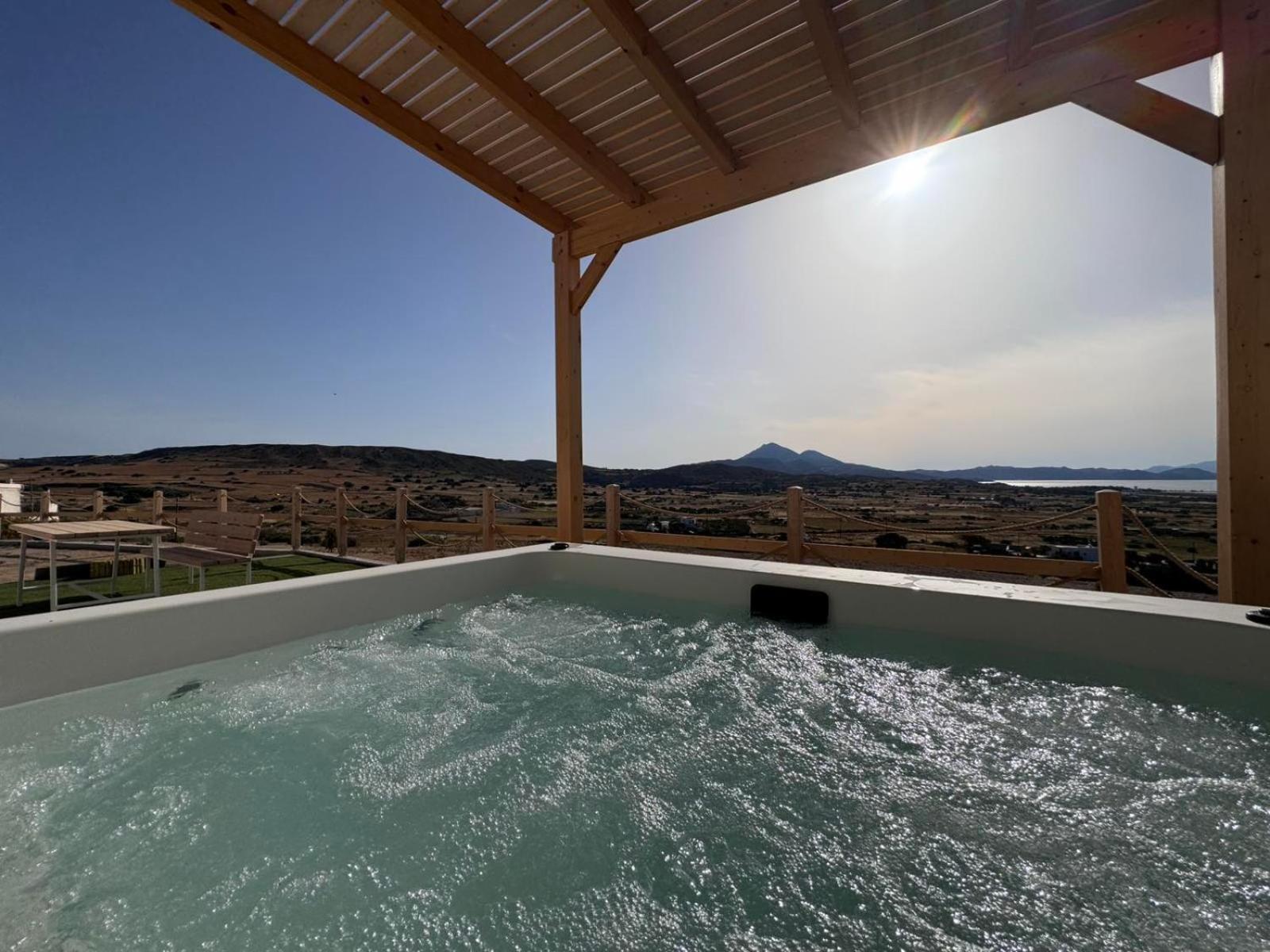 Bayview Villa With Jaccuzi - Milos Zefiría Exterior foto